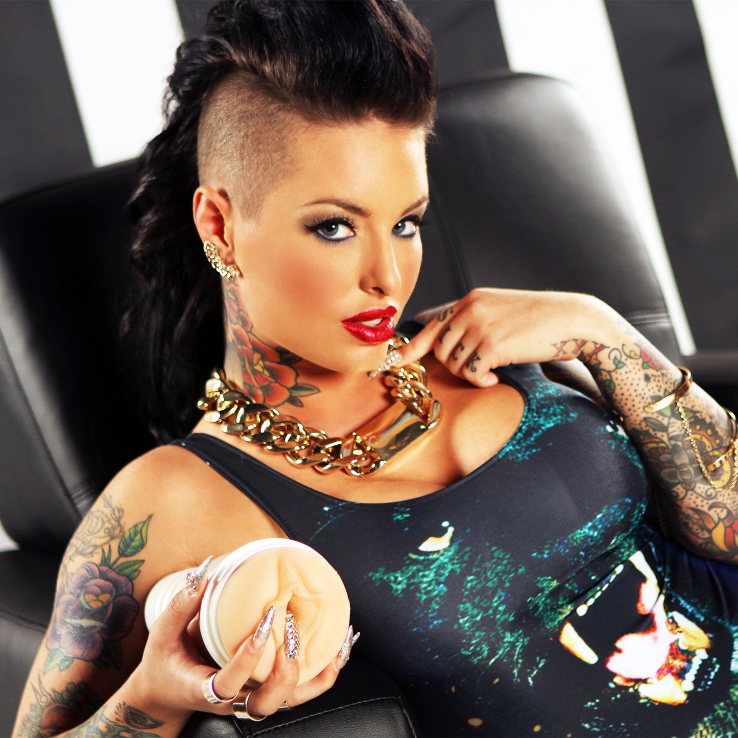 Fleshlight Girls - Christy Mack Attack Vagina Masturbator