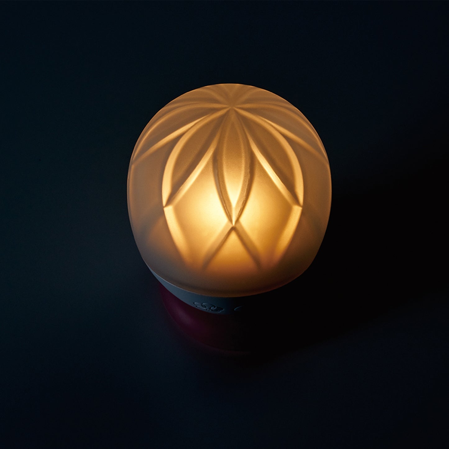 Iroha Ukidama HANA - Floating illumination Bath Light Vibrator