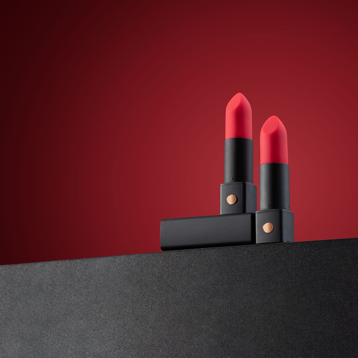 Lovense - Exomoon Bluetooth Secret Lipstick Bullet Vibrator