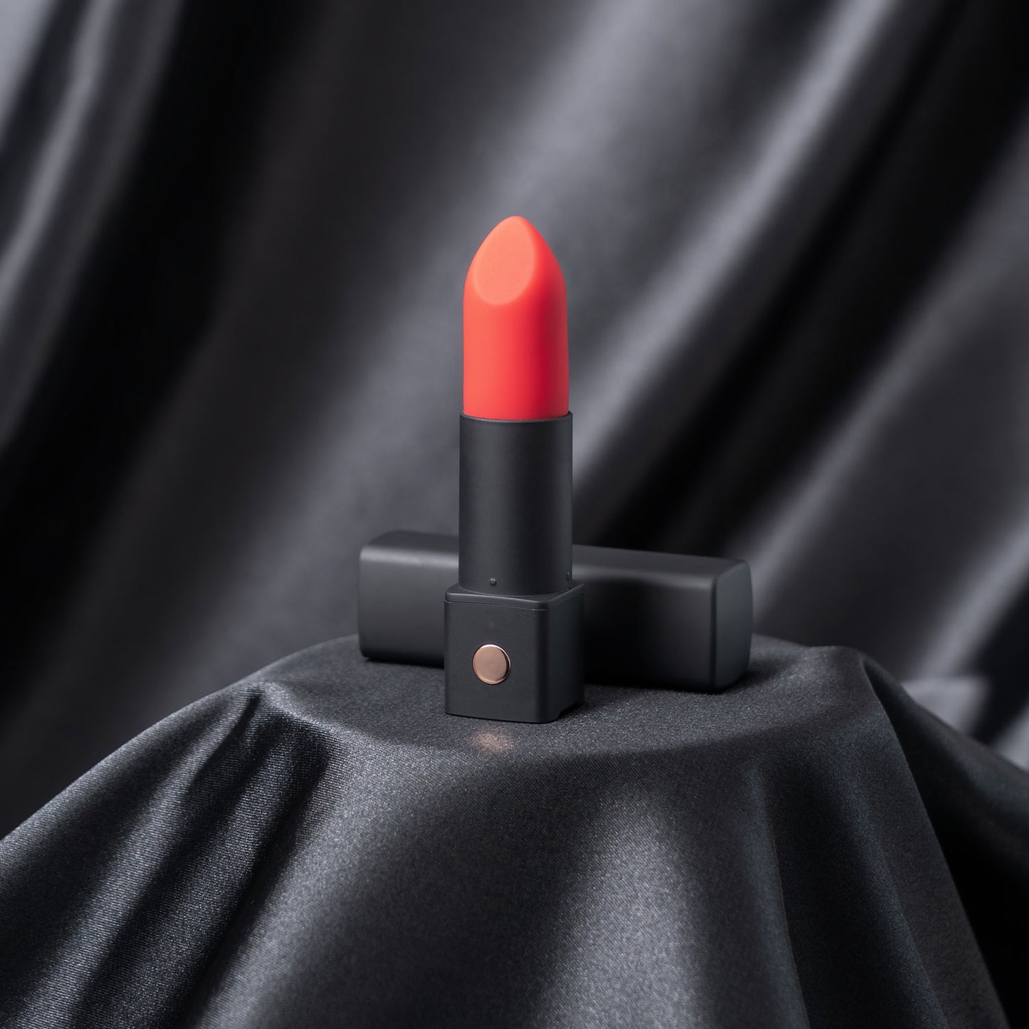 Lovense - Exomoon Bluetooth Secret Lipstick Bullet Vibrator