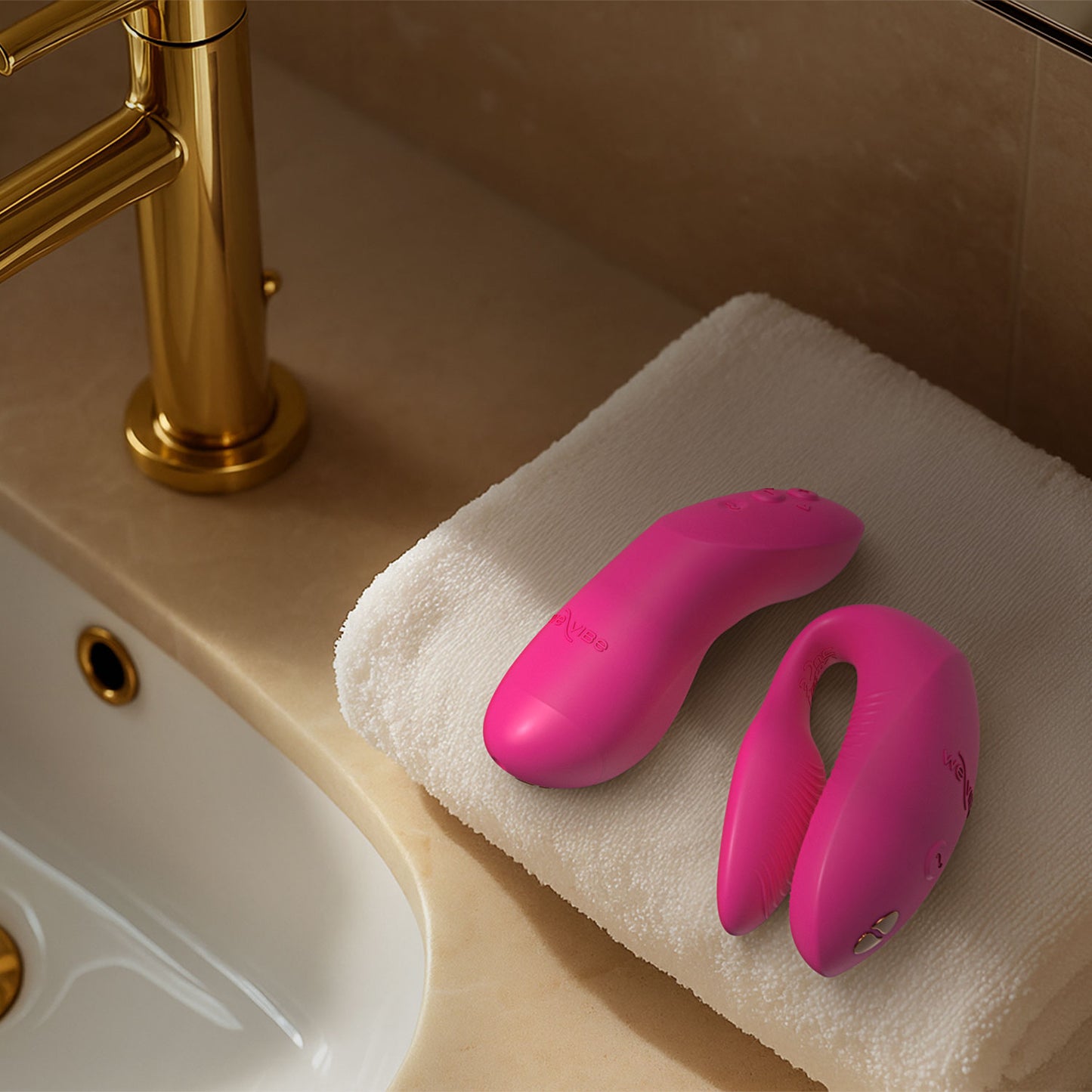 We-Vibe - Chorus Pro App-Controlled Couple Vibrator Electric Pink